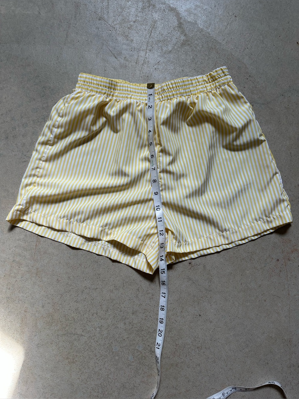 Yellow Stripe Women's Elastic-Waist Shorts - Picture 4 of 4